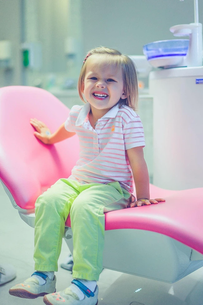 childrens smile at baniyas junior